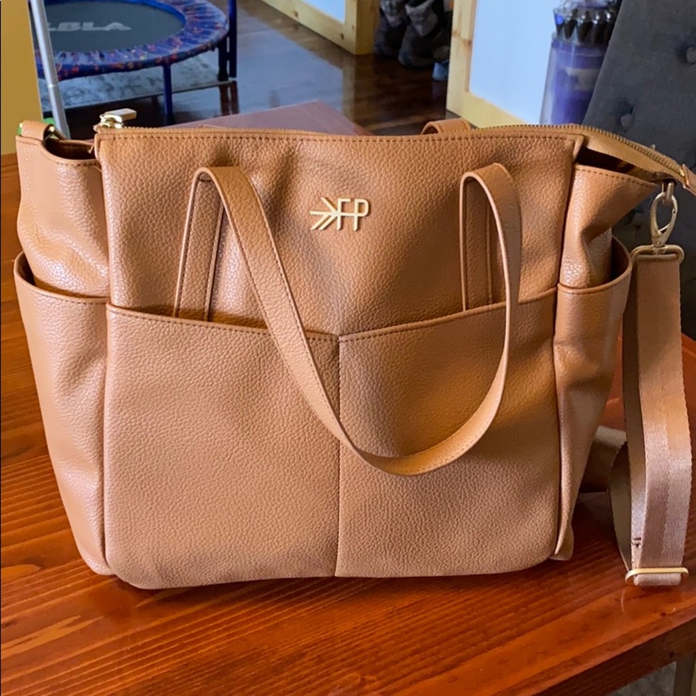 Freshly picked classic carryall butterscotch